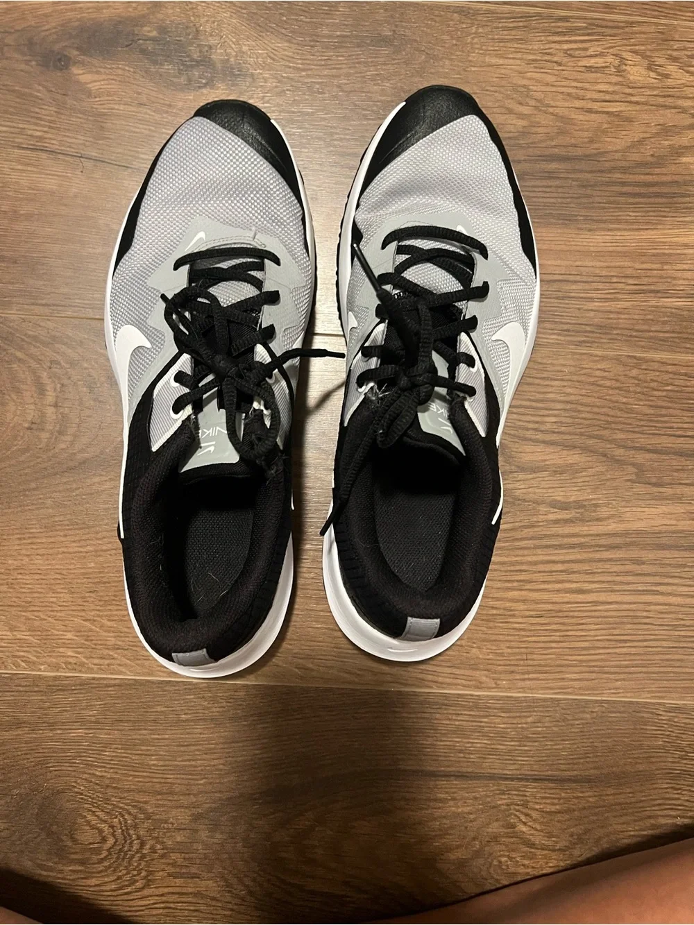 Nike Varsity Compete TR 3 training shoes